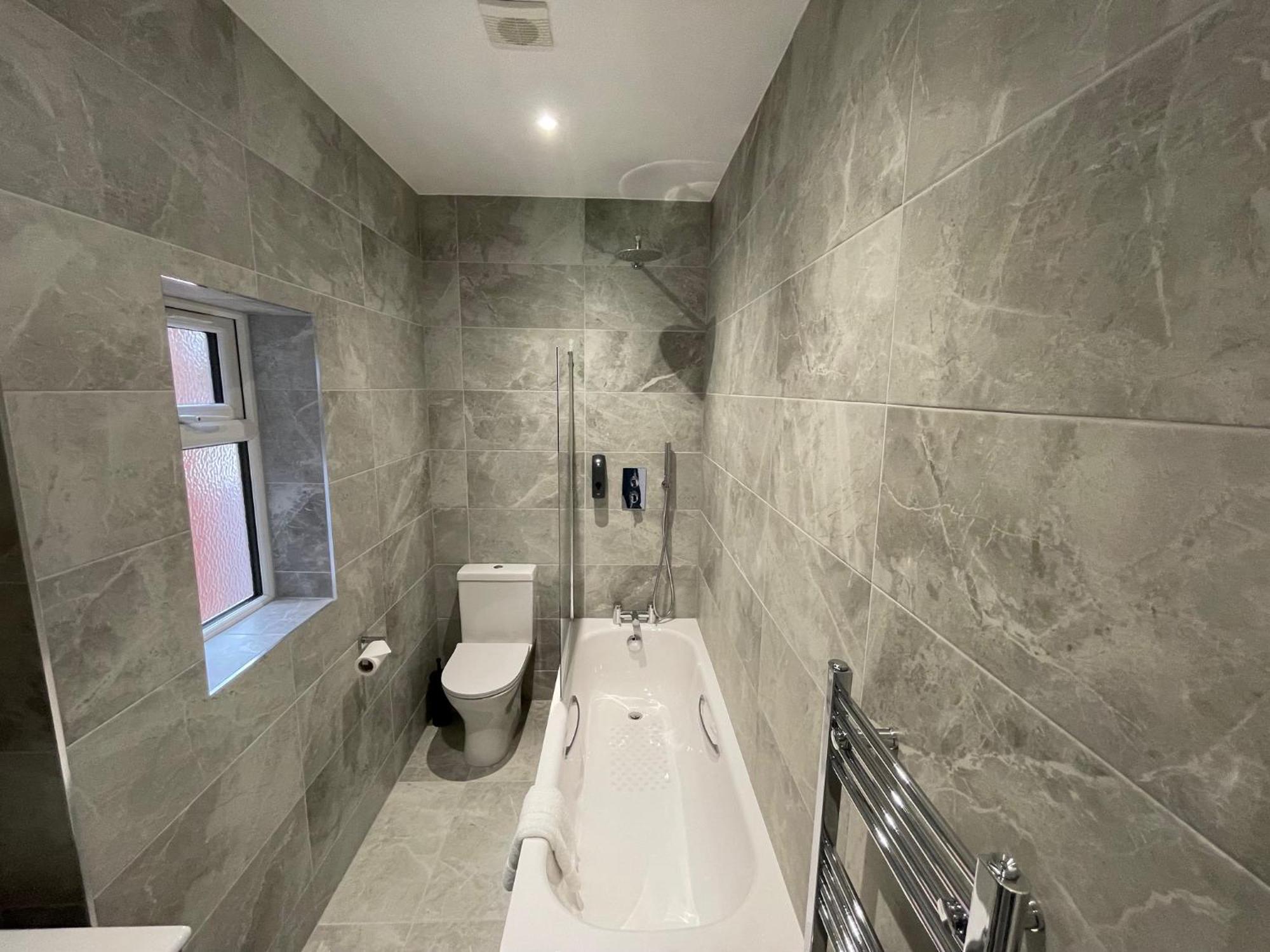 Gainsborough Guest house Horley