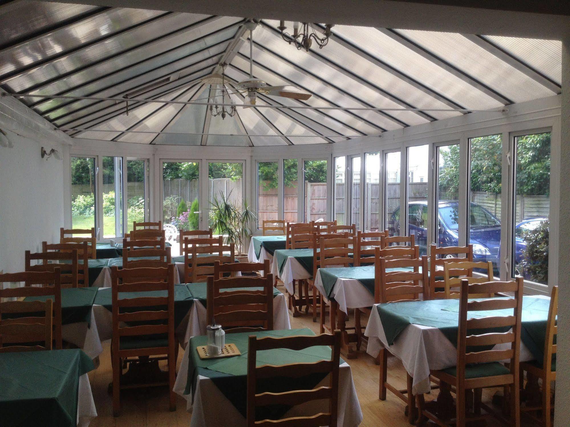 Gainsborough Guest house 3*
