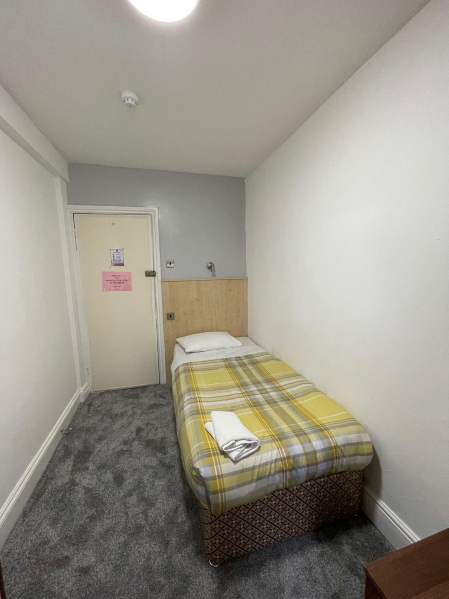 Gainsborough 3*